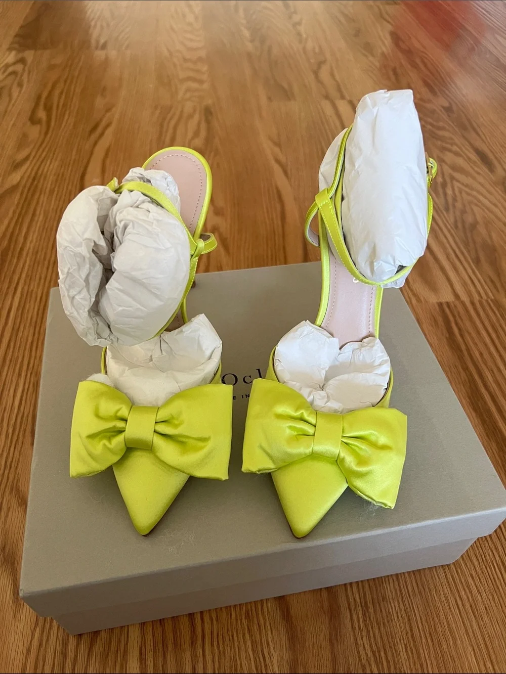 Dee Ocleppo Bow Slingback Pump Lime Satin Heels